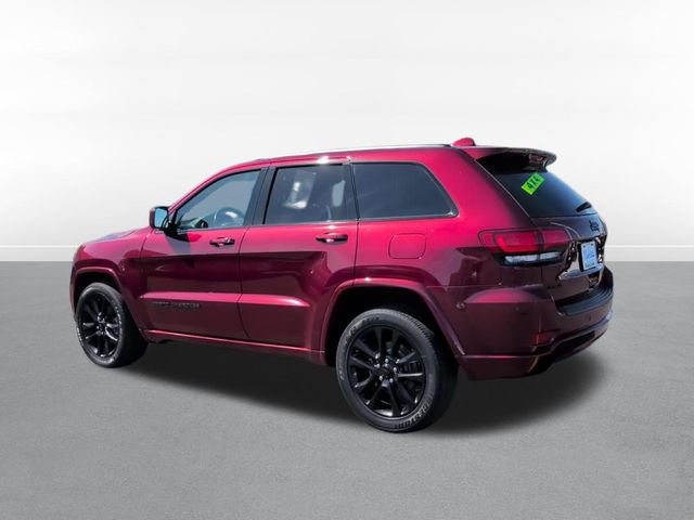 Used 2020 Jeep Grand Cherokee Laredo AWD/4WD image 8
