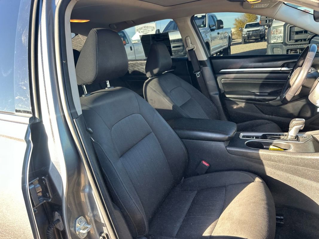 Used 2019 Nissan Altima 2.5 SV image 15