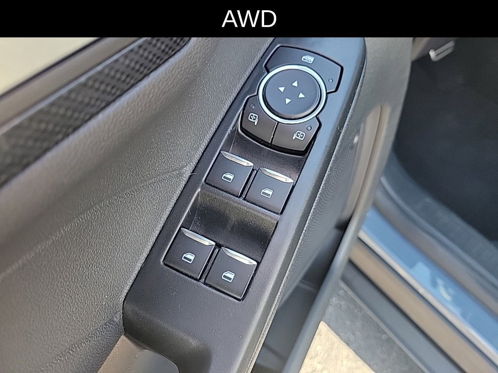 Certified 2024 Ford Escape ST-Line w/ Tech Pack #1 AWD/4WD image 19