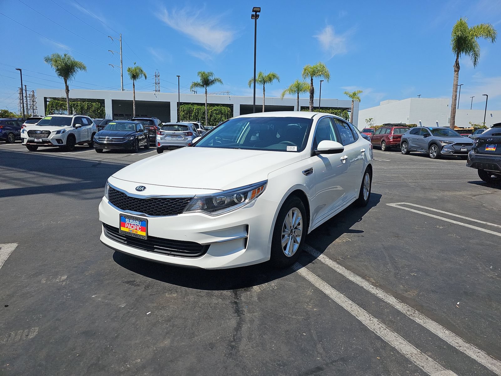 Used 2016 Kia Optima LX FWD image 3