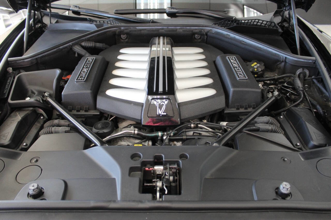 Used 2019 Rolls-Royce Ghost image 26