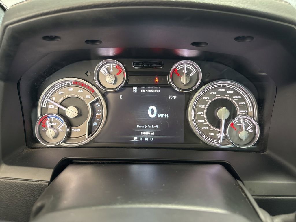 Used 2017 RAM 3500 Laramie Longhorn image 16