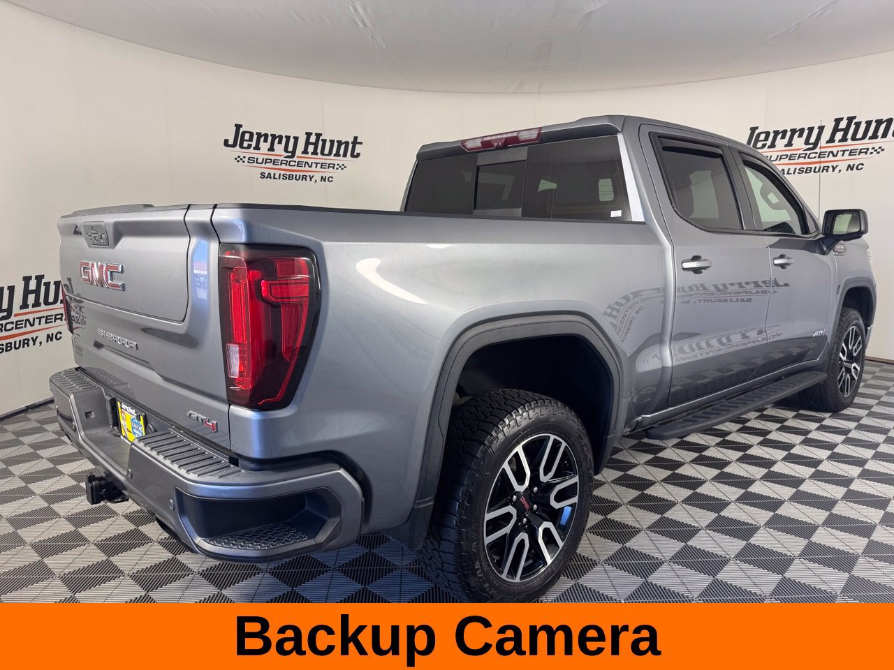 Used 2021 GMC Sierra 1500 AT4 w/ AT4 Premium Package AWD/4WD image 7