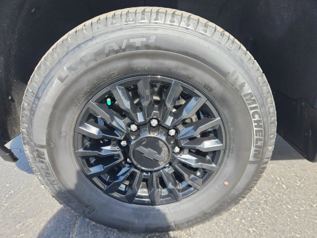 Used 2024 Chevrolet Silverado 3500 LTZ w/ LTZ Premium Package image 10