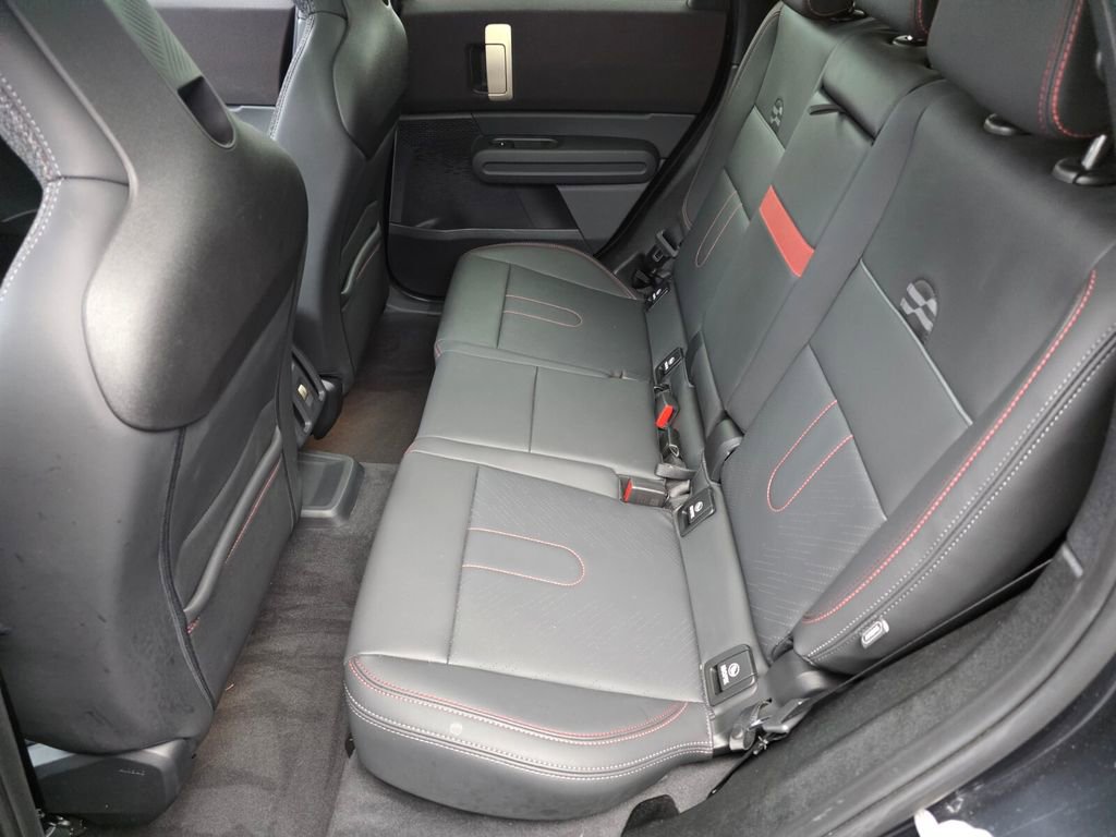 Used 2025 MINI Cooper Countryman John Cooper Works image 14