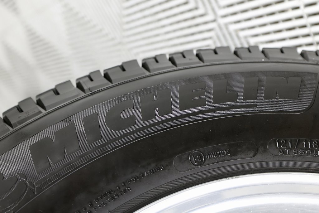 Used 2025 Chevrolet Silverado 3500 LTZ image 44