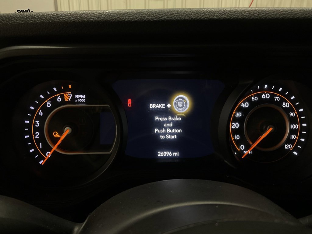 Used 2024 Jeep Gladiator Sport image 15