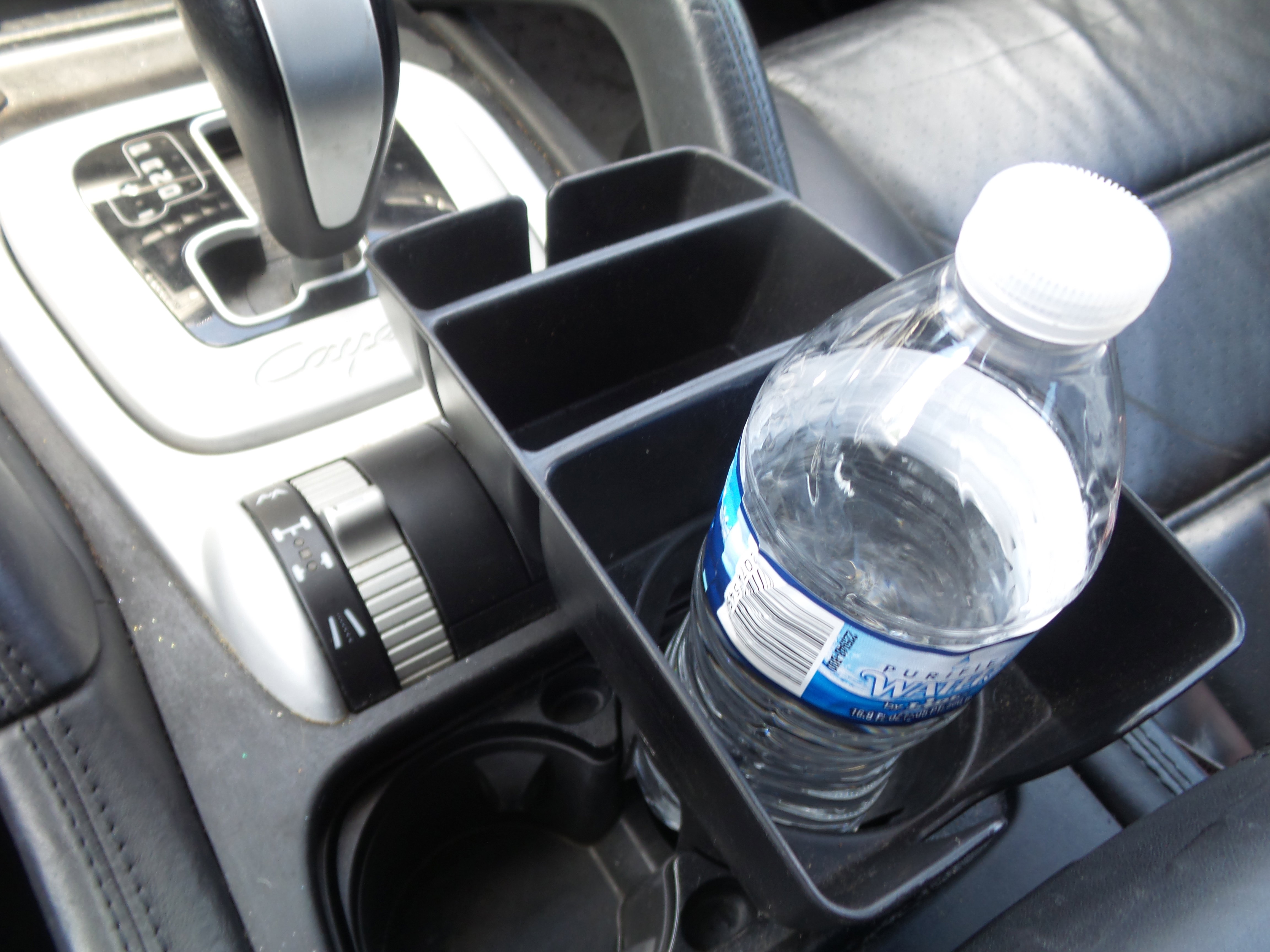 Used 2004 Porsche Cayenne Turbo image 42