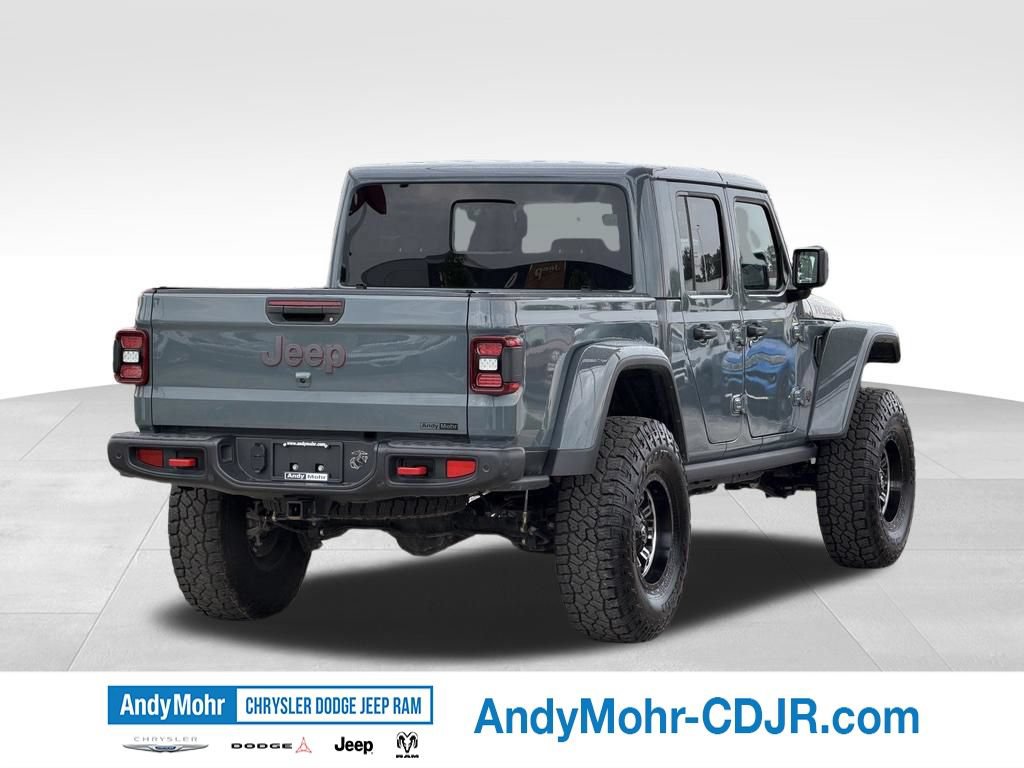 Used 2025 Jeep Gladiator Rubicon AWD/4WD image 7