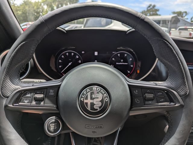 Used 2024 Alfa Romeo Giulia Ti RWD image 41