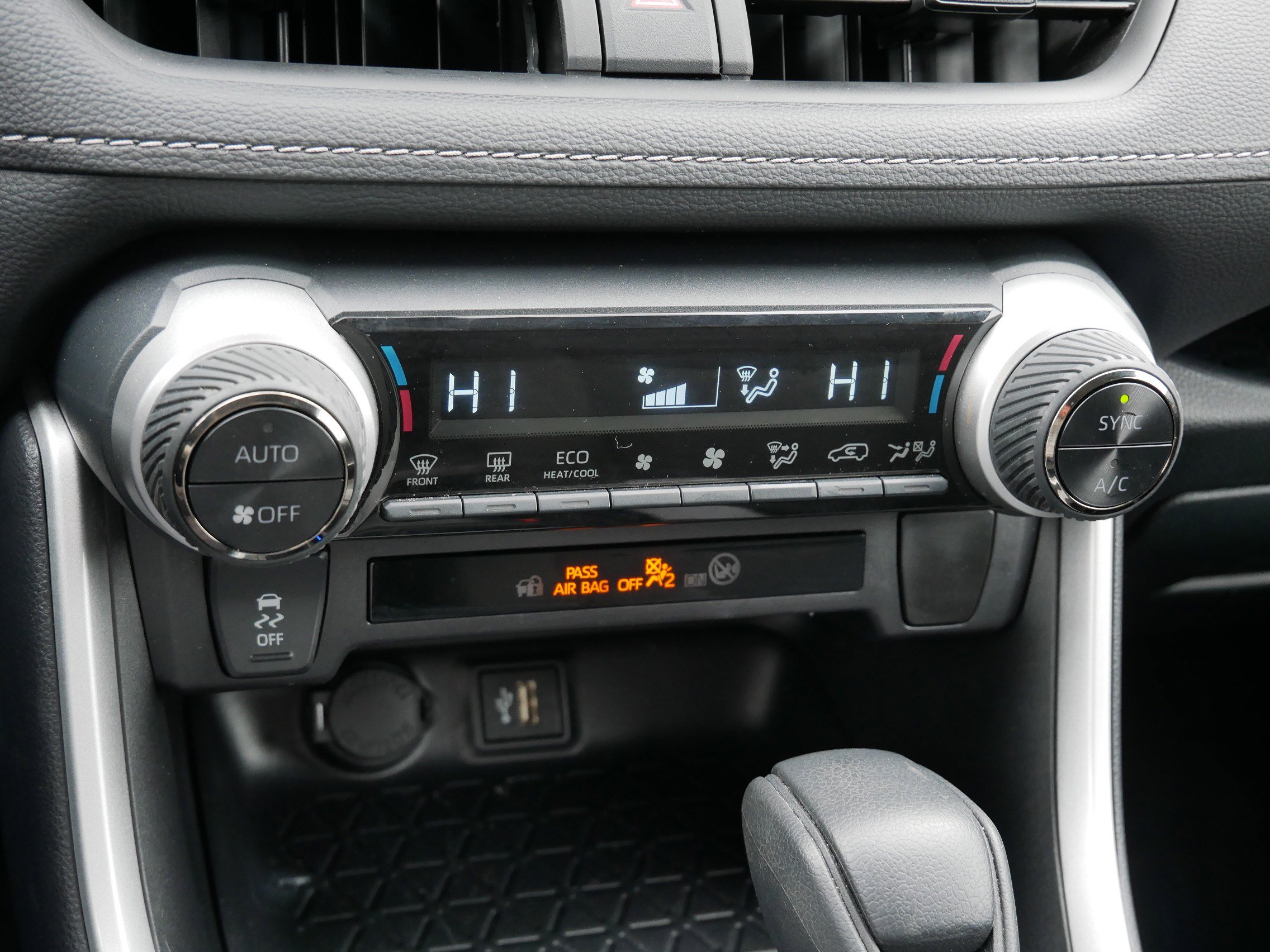 Certified 2025 Toyota RAV4 XLE image 23