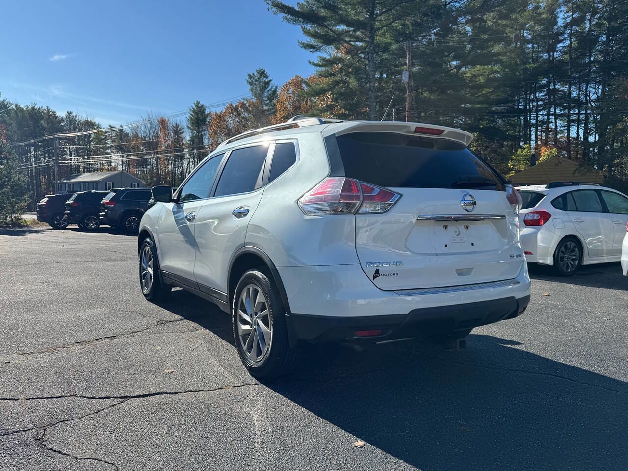 Used 2015 Nissan Rogue SL w/ SL Premium Package image 7