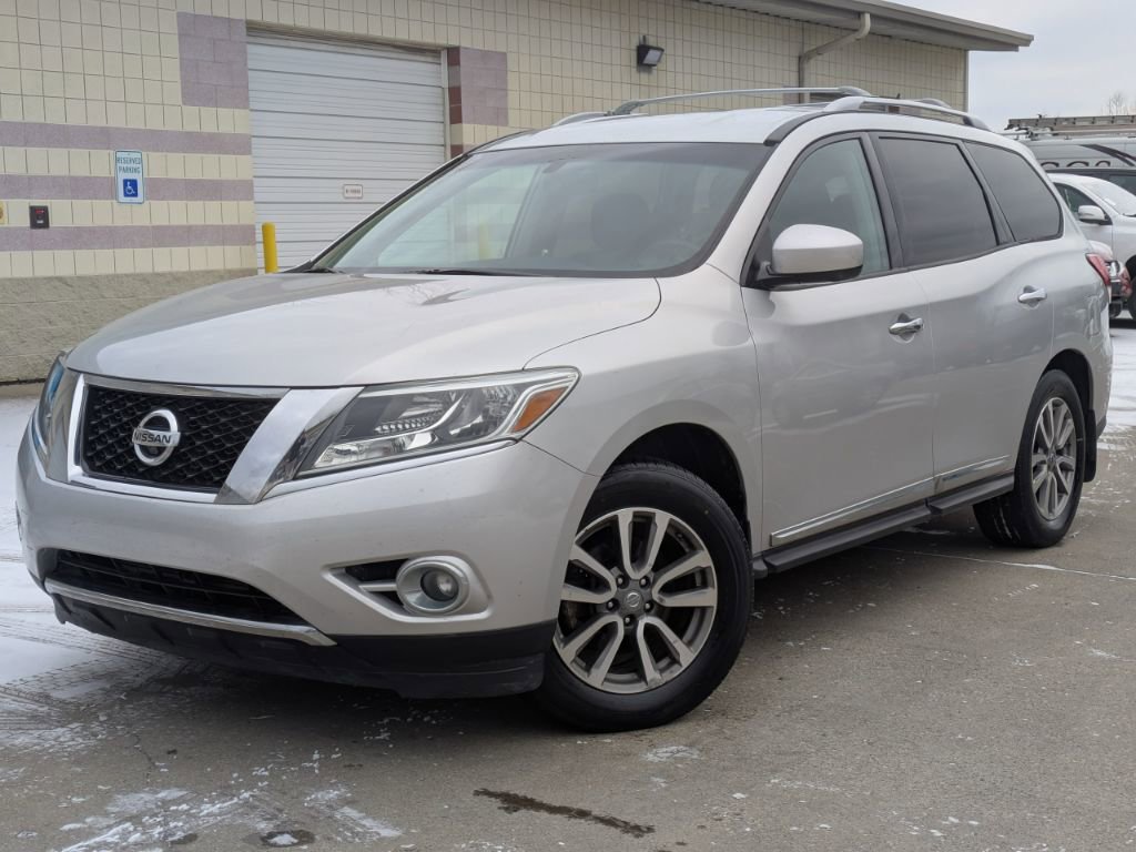 Used 2016 Nissan Pathfinder SL w/ SL Tech Package