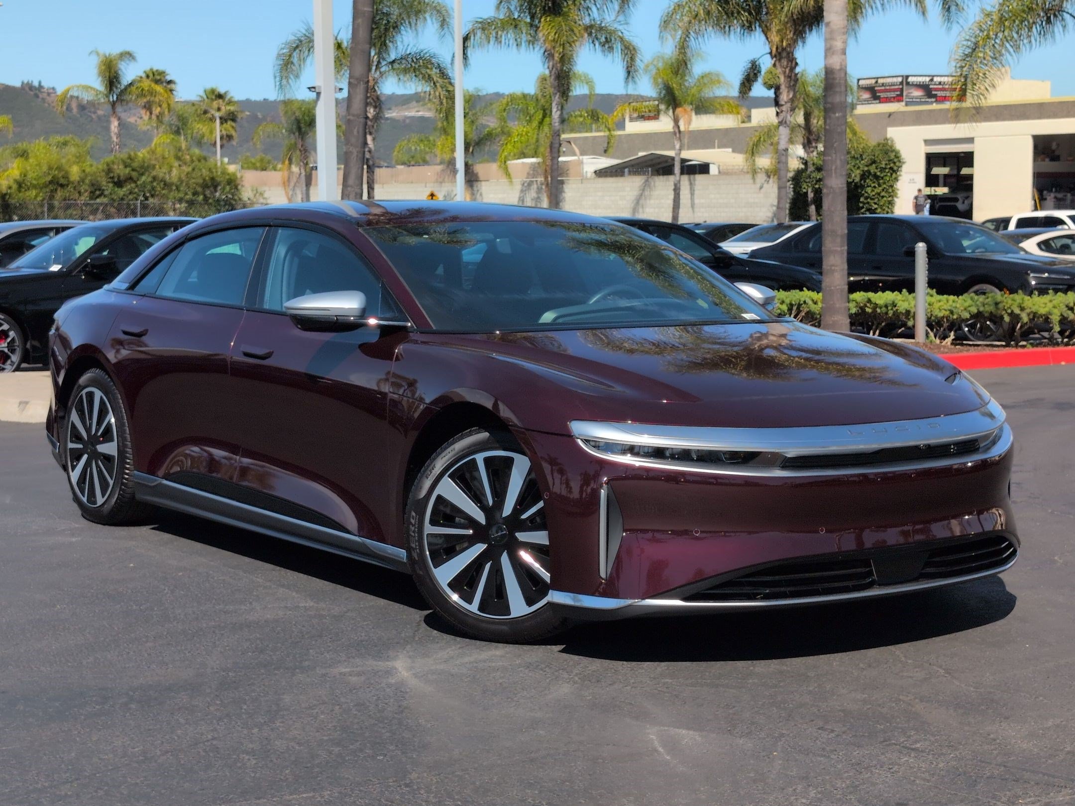 Used 2024 Lucid Air Grand Touring AWD/4WD image 2