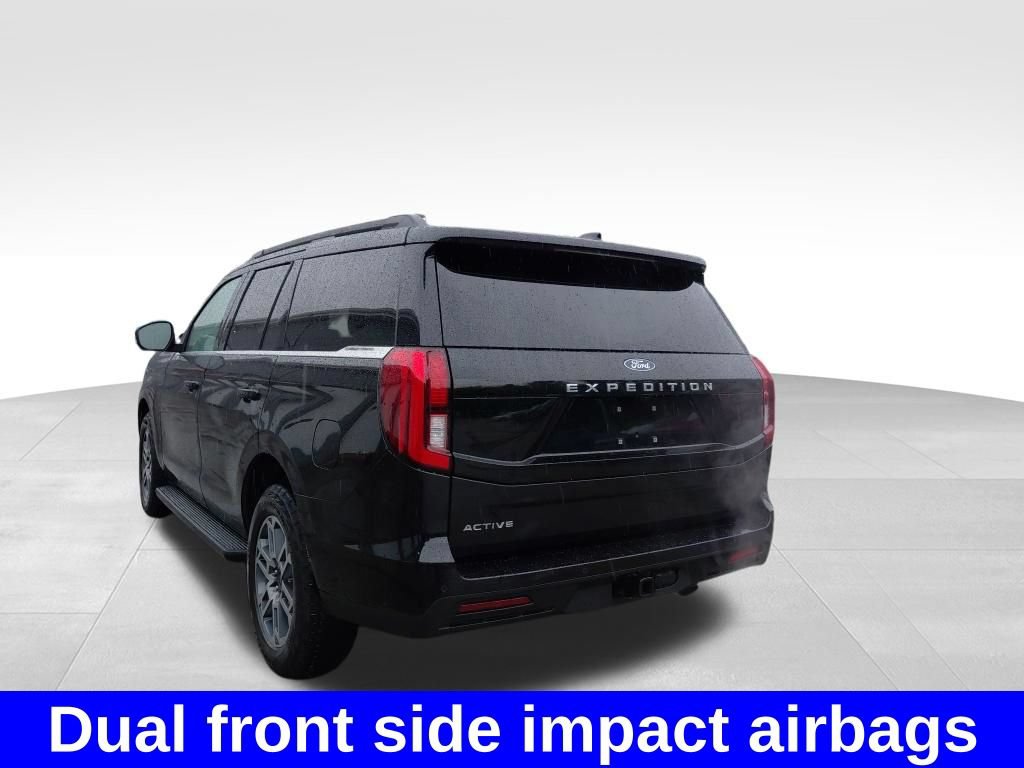 Used 2025 Ford Expedition Active AWD/4WD image 12