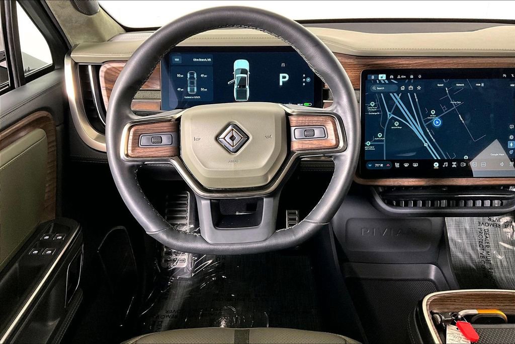 Used 2023 Rivian R1T Adventure image 5
