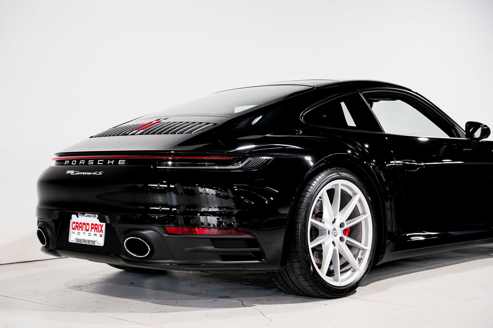 Used 2022 Porsche 911 Carrera 4S AWD/4WD image 37