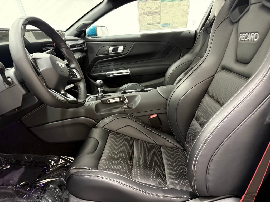 New 2026 Ford Mustang GT Premium w/ GT Performance Package RWD image 11