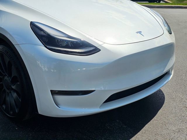 Used 2023 Tesla Model Y Performance AWD/4WD image 3