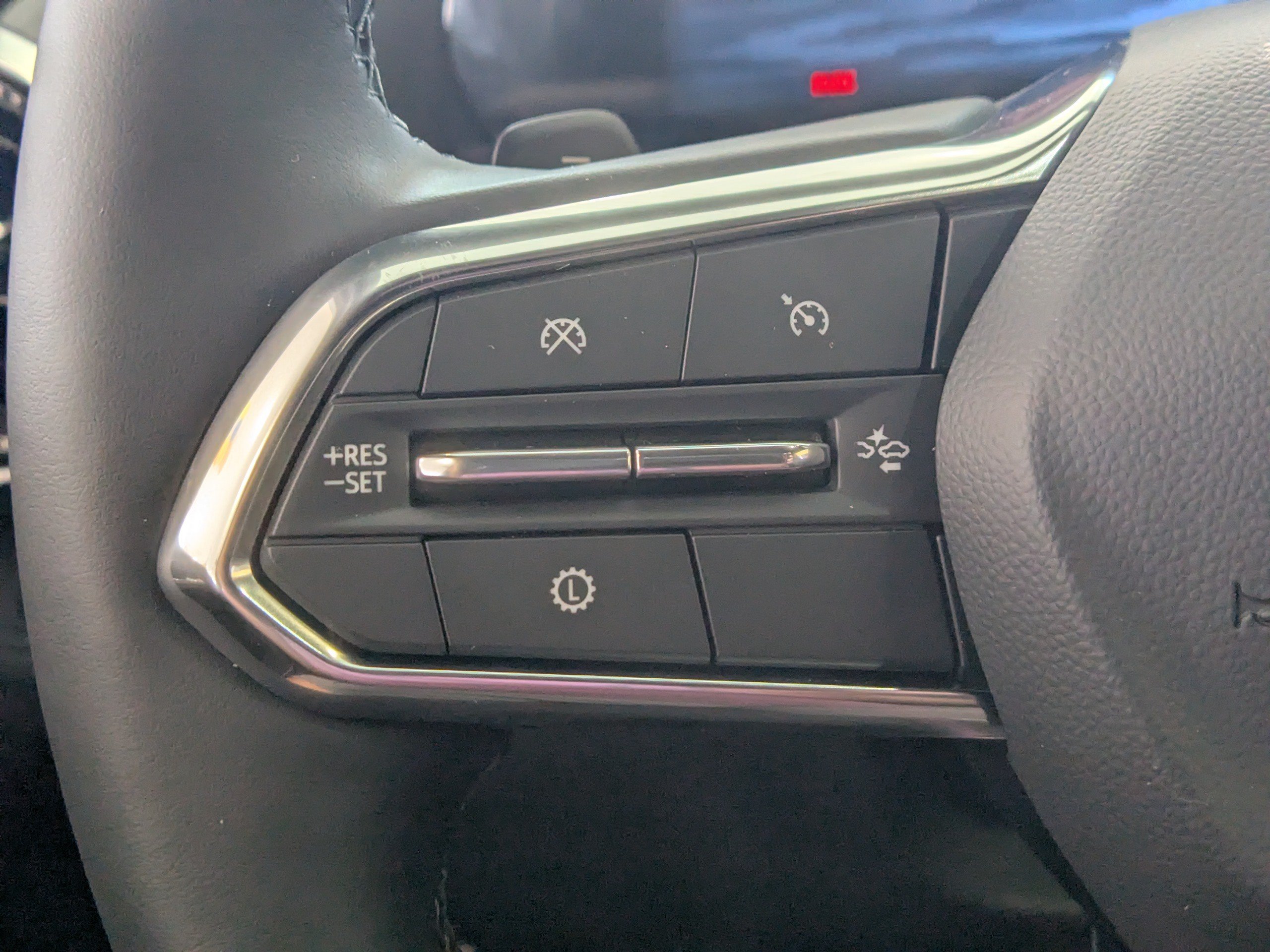 New 2027 Chevrolet Equinox LT FWD image 21