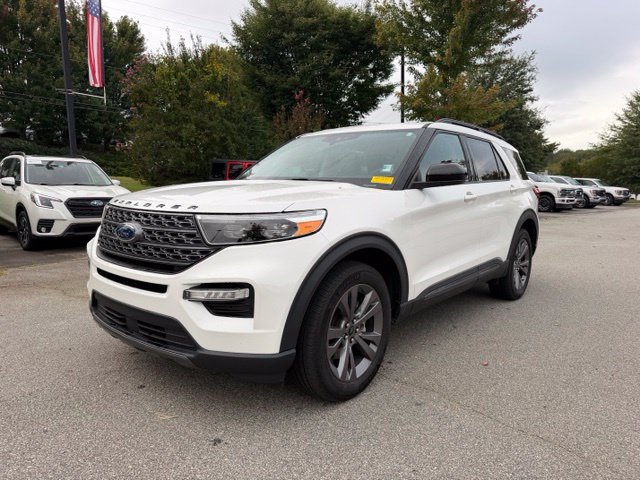 Used 2024 Ford Explorer XLT w/ Equipment Group 202A