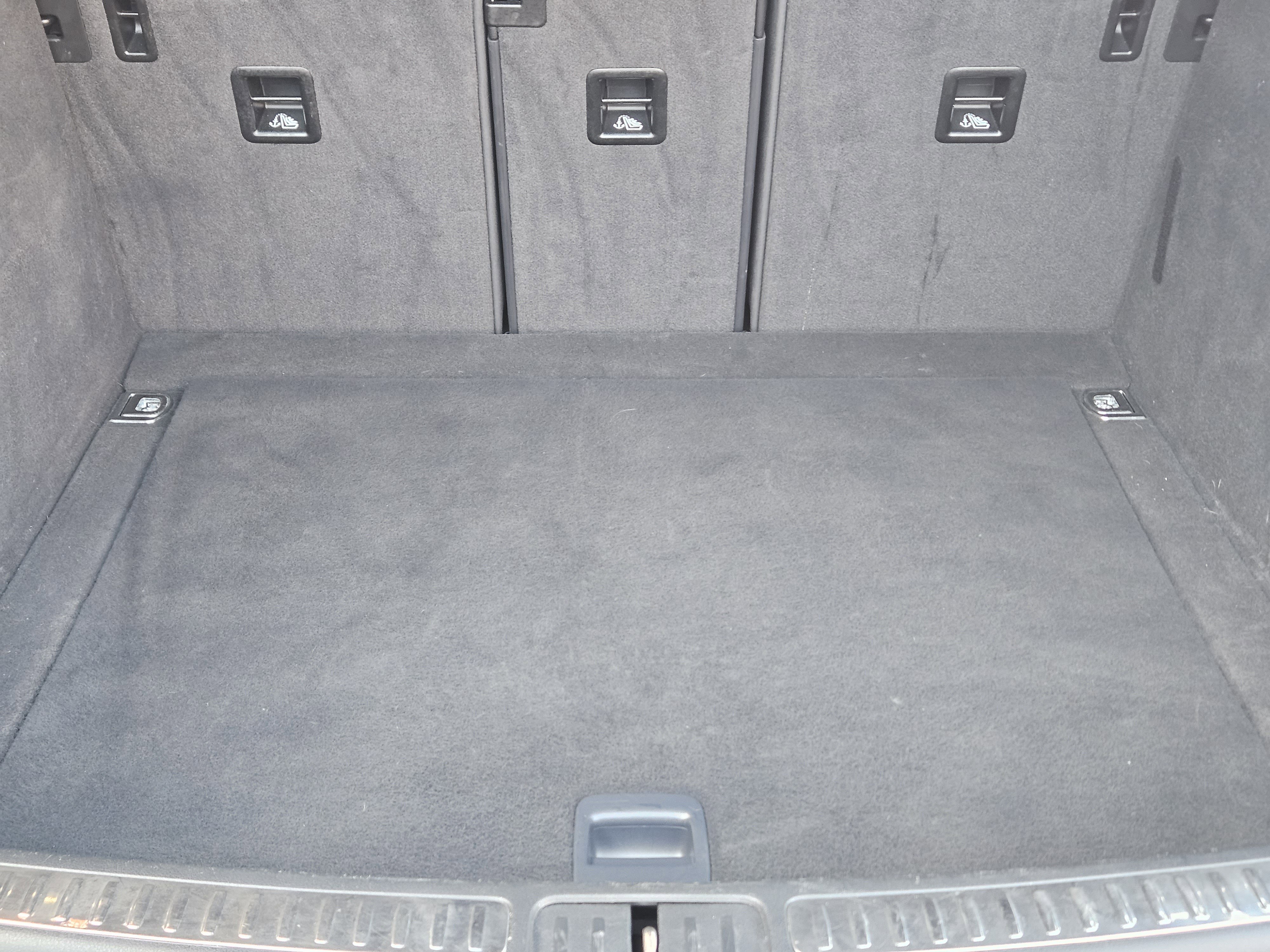 Used 2019 Porsche Macan image 31