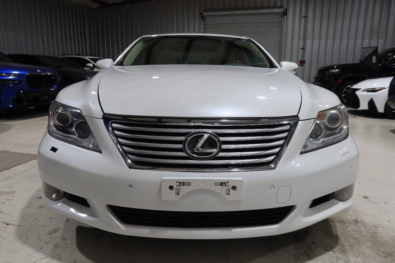 Used 2012 Lexus LS 460 w/ Comfort Pkg RWD image 7