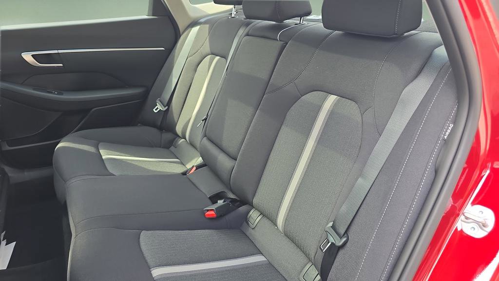 New 2026 Hyundai Sonata SEL FWD image 9