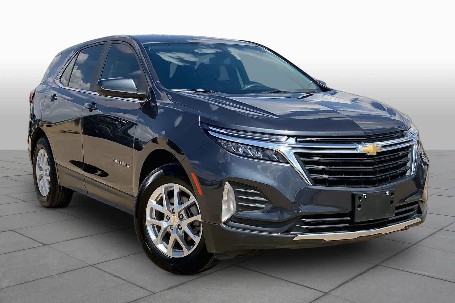 Used 2022 Chevrolet Equinox LT w/ LPO, Floor Liner Package FWD image 3