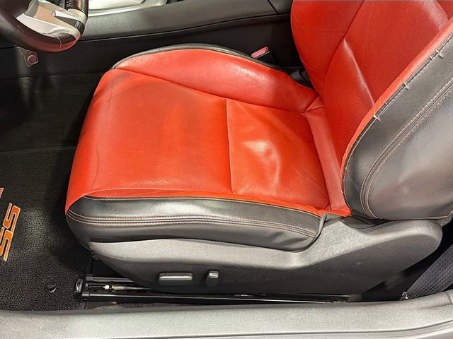 Used 2010 Chevrolet Camaro SS w/ Interior Accent Trim Package RWD image 16