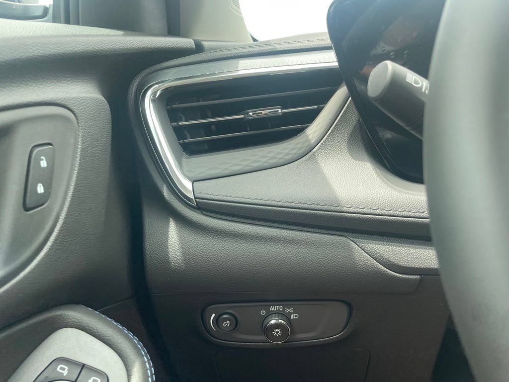 New 2026 Buick Encore GX Sport Touring w/ Advanced Technology Package FWD image 12