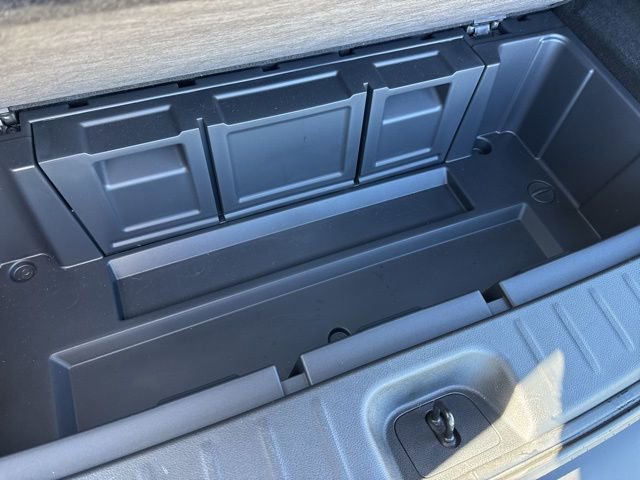 Used 2024 Nissan Pathfinder Rock Creek AWD/4WD image 13