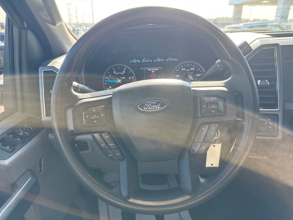 Used 2020 Ford F250 XLT w/ FX4 Off-Road Package image 17