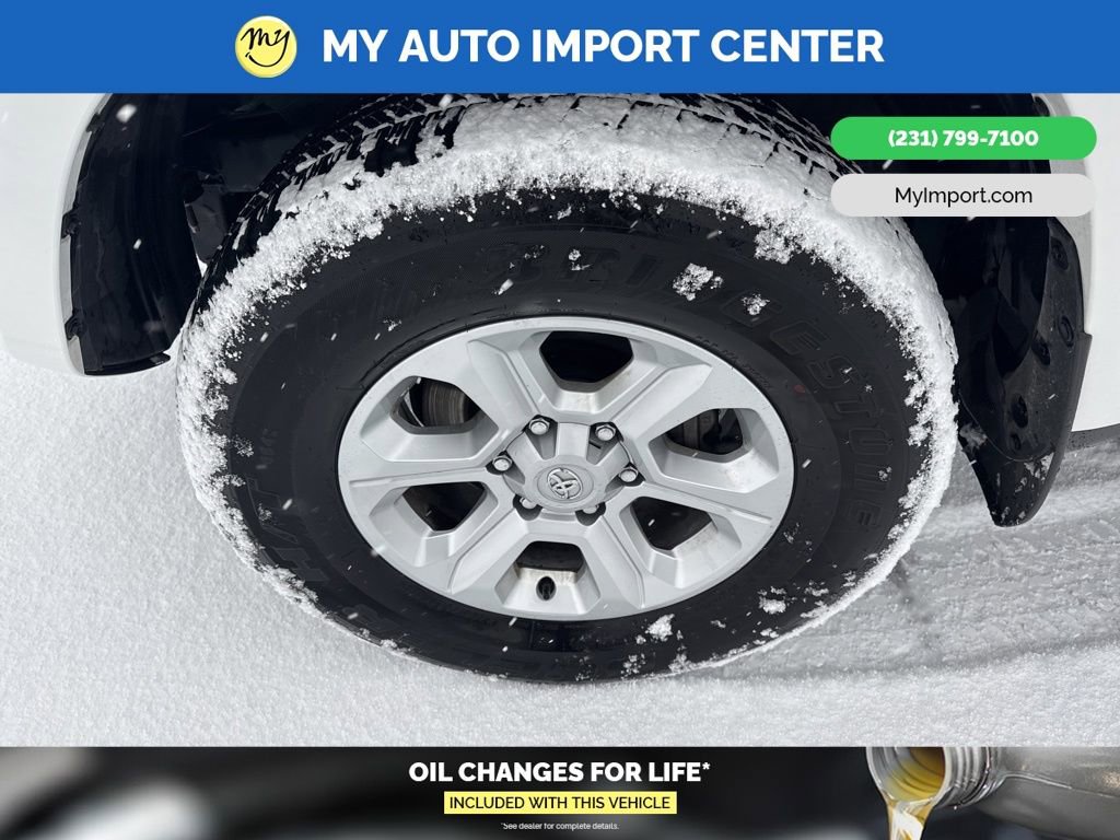 Used 2024 Toyota 4Runner SR5 Premium image 9