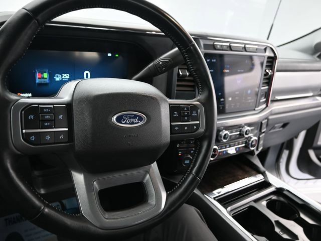 Used 2024 Ford F250 Lariat image 13