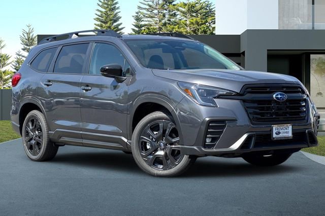 Used 2025 Subaru Ascent Bronze Edition image 2