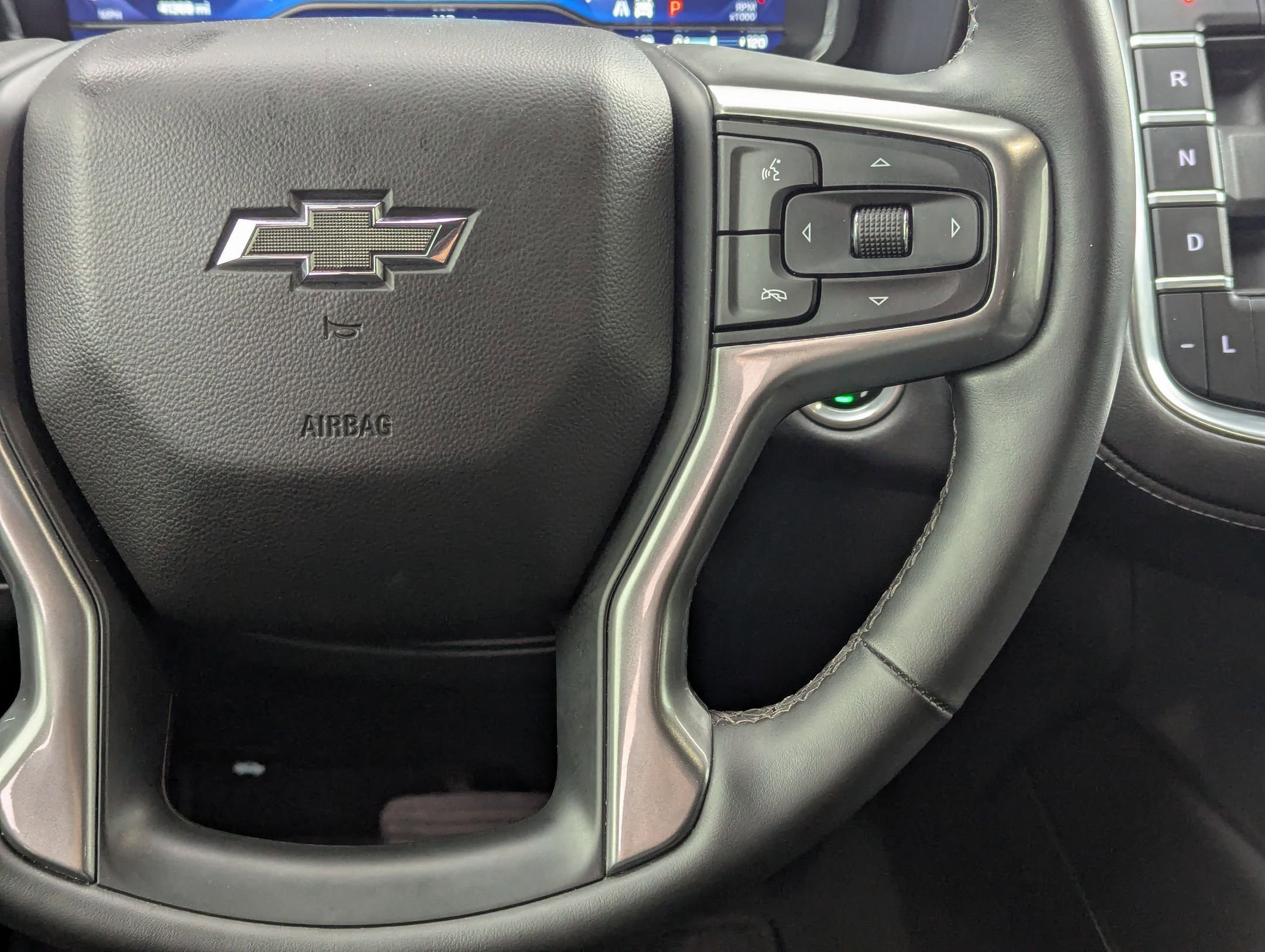 Used 2023 Chevrolet Tahoe Z71 w/ Luxury Package image 23