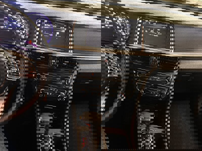 Used 2020 Kia Optima LX image 16