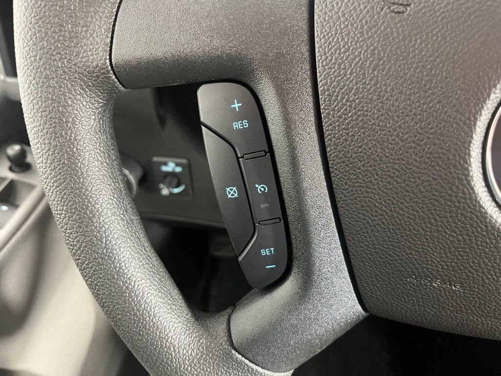 New 2026 Chevrolet Express 2500 w/ Enhanced Convenience Package RWD image 28