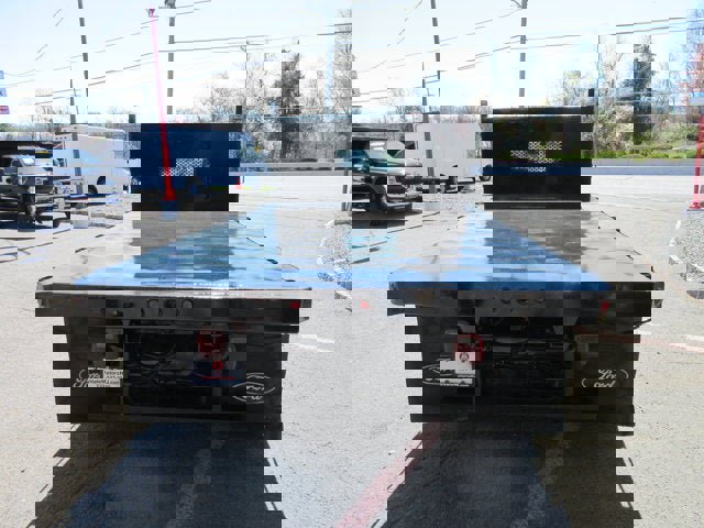 Used 2017 Ford F550 4x4 Regular Cab Super Duty image 52