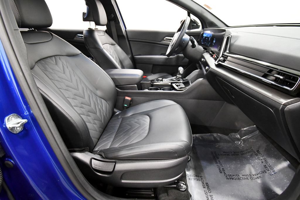 Certified 2025 Kia Sportage X-Pro AWD/4WD image 19