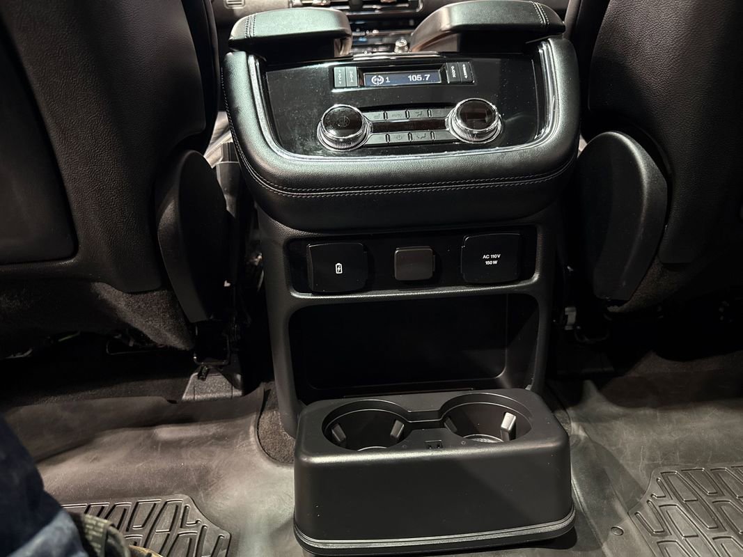 Used 2018 Lincoln Navigator Reserve w/ Technology Package image 98