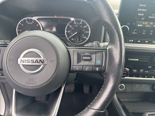 Used 2021 Nissan Rogue SL w/ Premium Package image 13