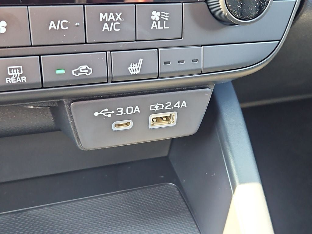 New 2026 Subaru Outback Premium AWD/4WD image 10