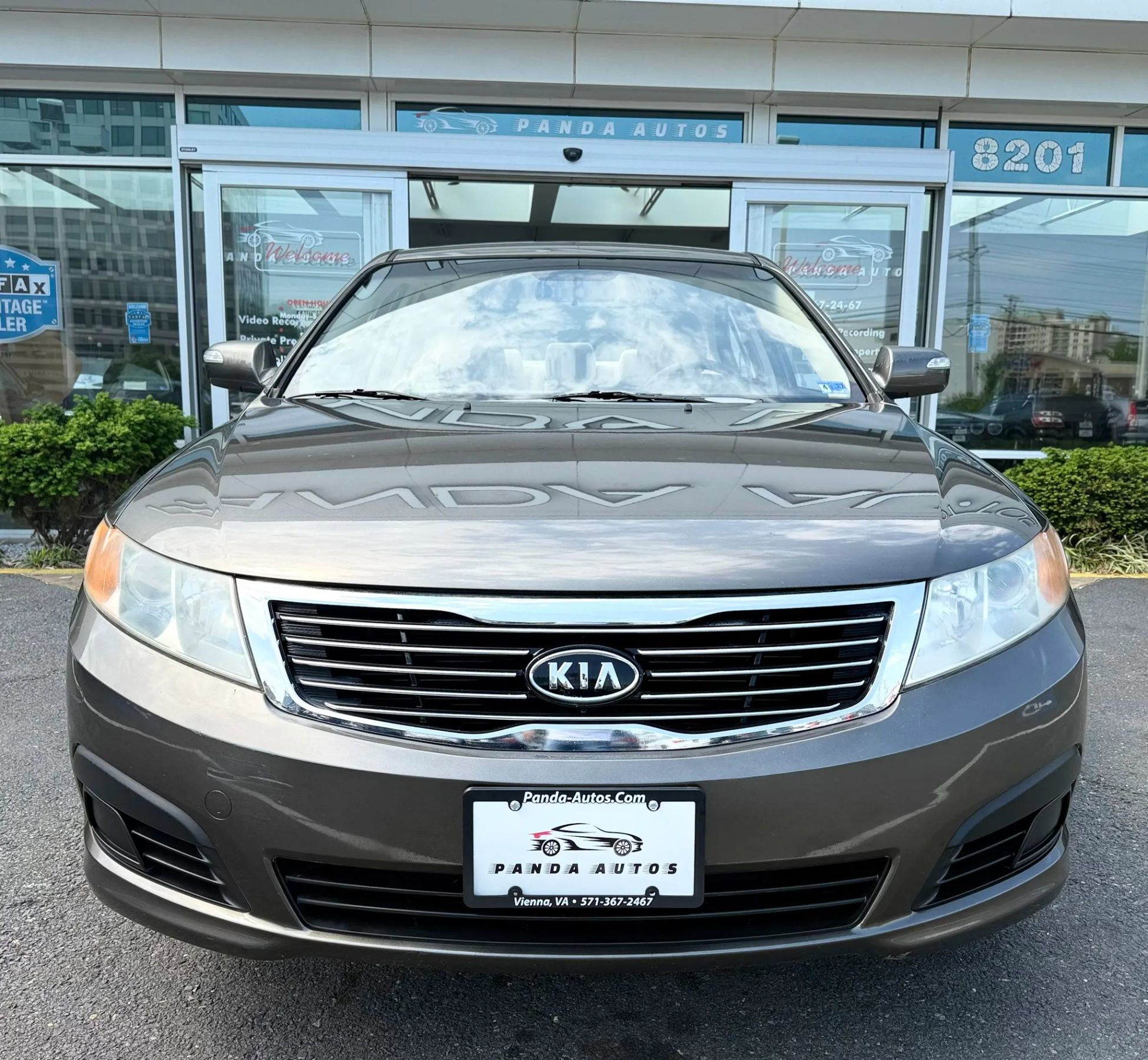 Used 2009 Kia Optima LX FWD image 2