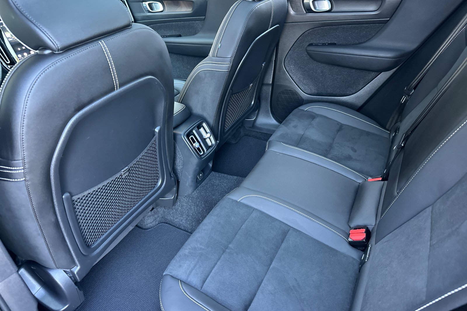 Certified 2023 Volvo XC40 Recharge Plus w/ Protection Package Premier AWD/4WD image 13