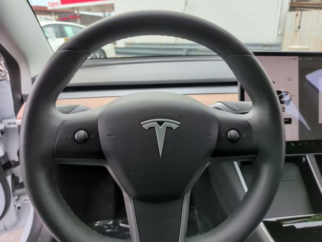 Used 2020 Tesla Model 3 Long Range image 20
