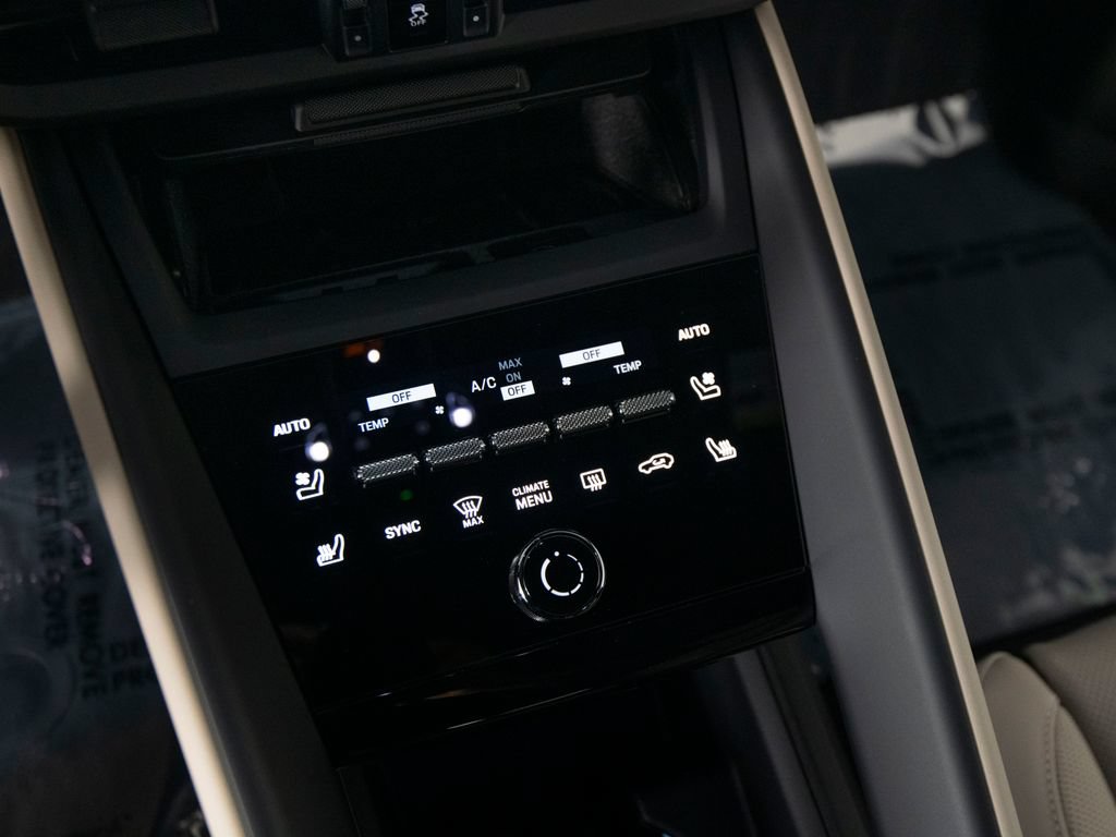 New 2026 Porsche Macan 4 Electric AWD/4WD image 28