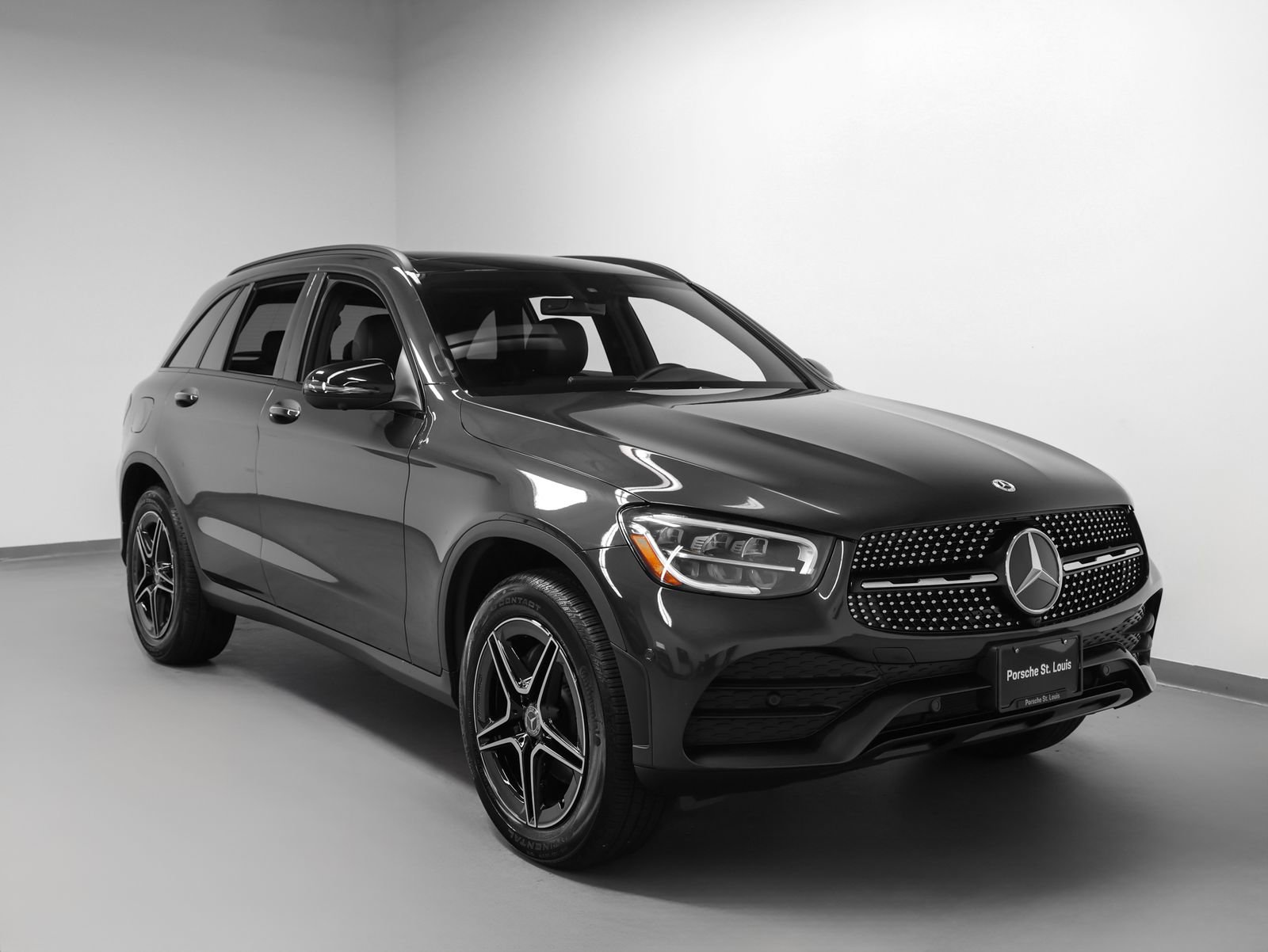Used 2021 Mercedes-Benz GLC 300 4MATIC image 10