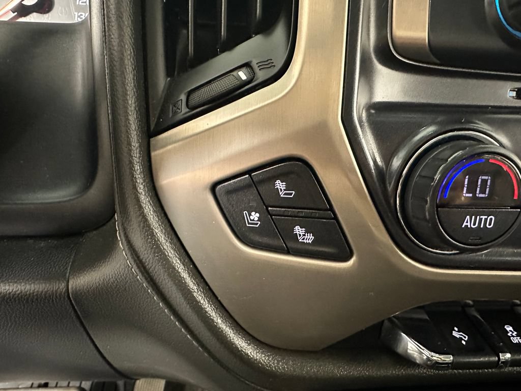 Used 2018 GMC Sierra 1500 Denali AWD/4WD image 35